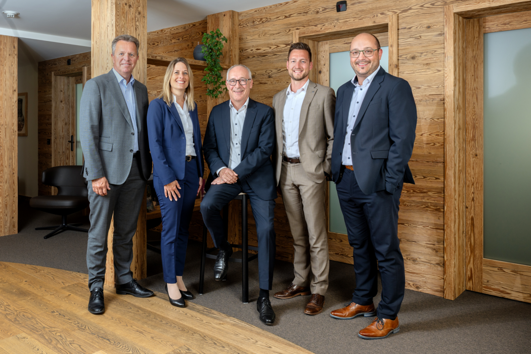 Executive Management of SB Saanen Bank AG Executive Management of SB Saanen Bank AG